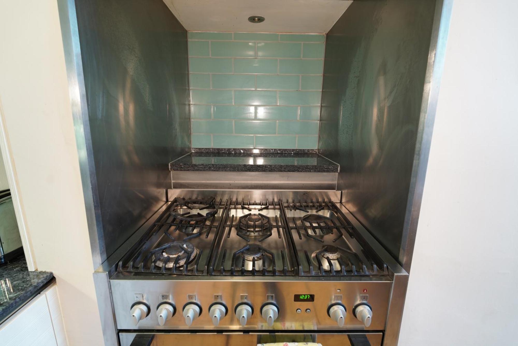 Spacious 2 Bed Apt Next To Royal Mile & Waverley Эдинбург Экстерьер фото