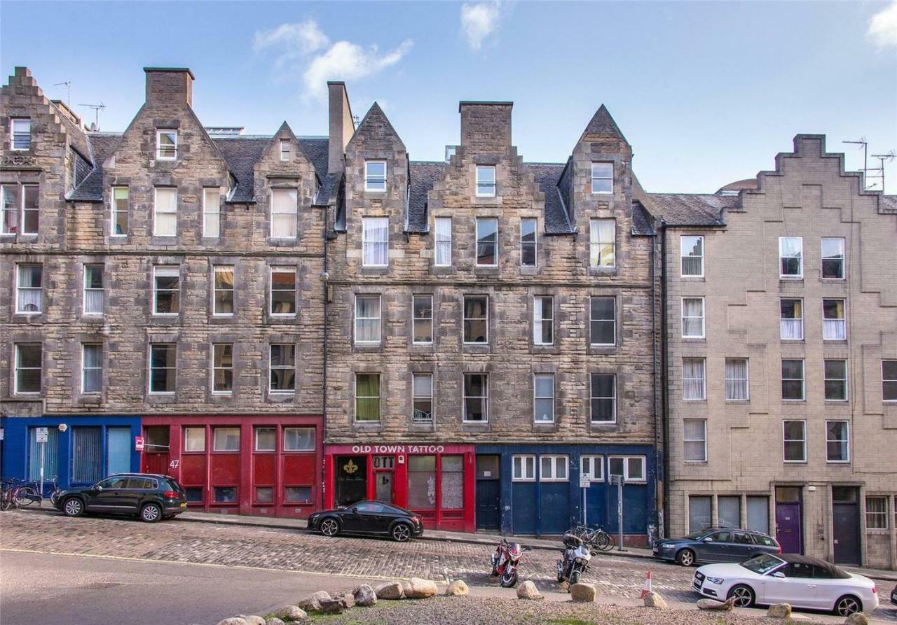 Spacious 2 Bed Apt Next To Royal Mile & Waverley Эдинбург Экстерьер фото